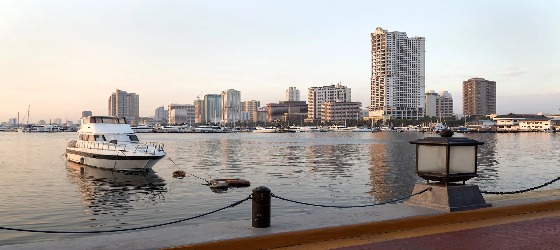 one-Manila-Bay-harbors-world-ezgif.com-webp-to-jpg-converter (1).jpg