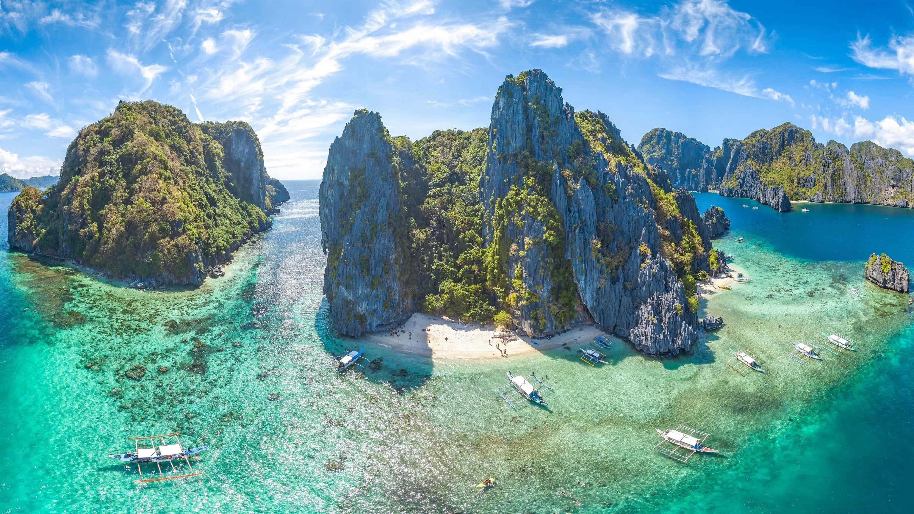 steep-karst-cliffs-of-el-nido-in-palawan_16x9-ezgif.com-avif-to-jpg-converter.jpg